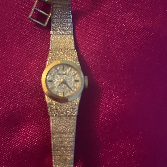 Bulk Lot of Watches. Various Conditions - Picture 15 of 16